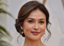 揭秘明星家庭背后虚假故事引发争议董卿父母爆料事件折射娱乐圈真相